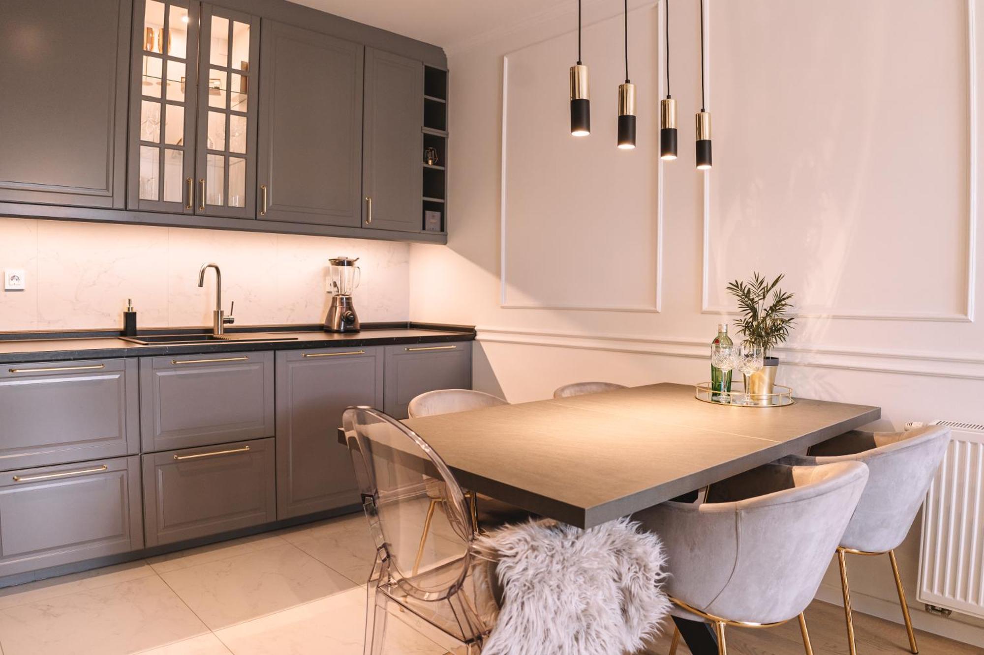 Flexible Selfcheckins 66 - Zagreb - Loggia - 80M2 - New - Luxury - Garage - 2 Bedrooms المظهر الخارجي الصورة
